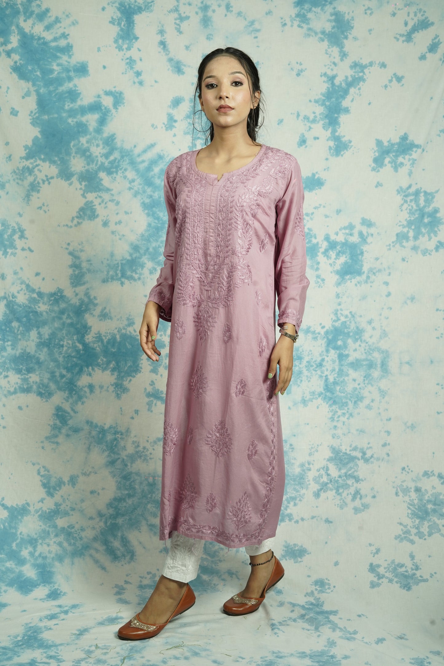 Modal Chikankari long Straight kurti