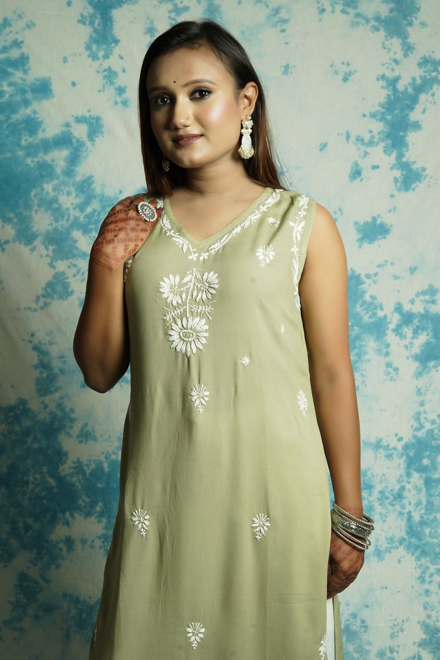 Long Muslin Chikankari sleeveless kurti