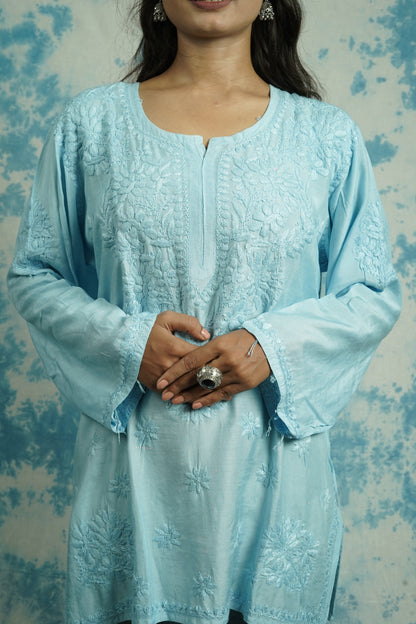 Muslin Short Chikankari kurti