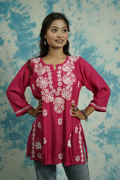 Muslin Short Chikankari kurti